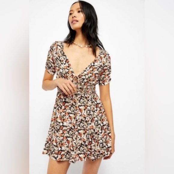 Free People Forget Me Not New Charcoal Combo Floral Mini Dress Deep V Size 10 - Picture 1 of 16